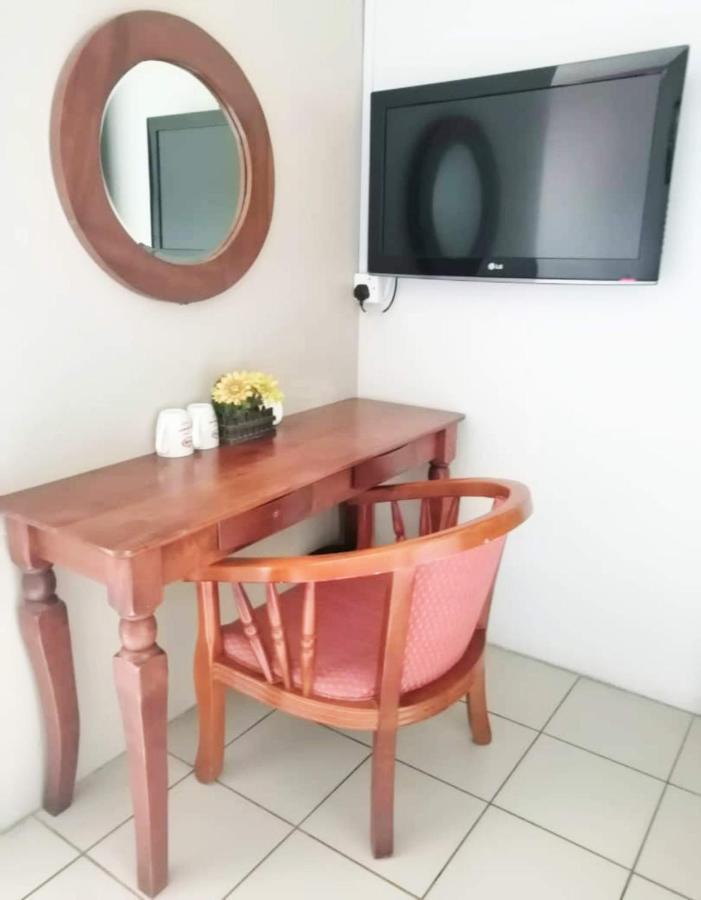 John'S Place, Kuching, Sarawak Екстериор снимка